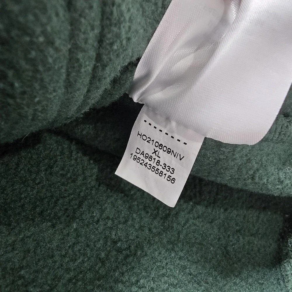 Jordan essentials fleece